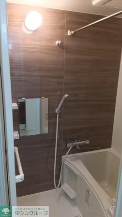 ラージフィールドIIの物件内観写真